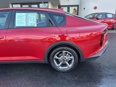 Used 2025 Kia K4 FWD image 10