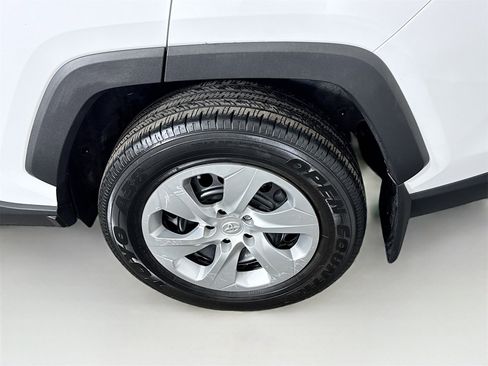 Certified 2023 Toyota RAV4 LE image 23