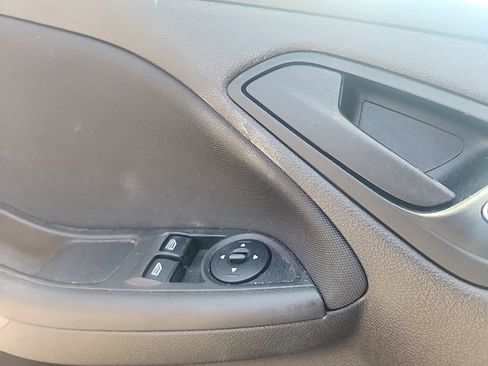 Used 2015 Ford Focus S FWD image 24