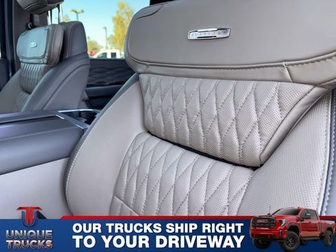 Used 2025 Ford F350 Platinum w/ Platinum Plus Package image 20