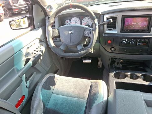 Used 2006 Dodge Ram 1500 Truck 2WD Quad Cab image 14