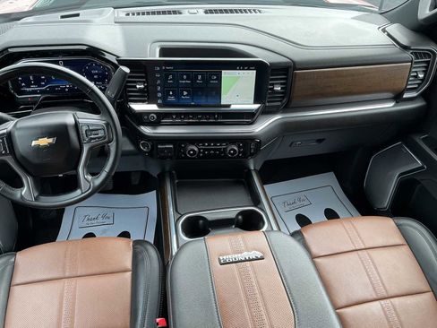 Used 2024 Chevrolet Silverado 3500 High Country image 7