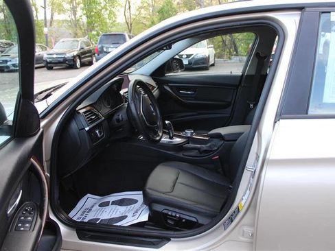 Used 2014 BMW 328i xDrive Sedan AWD/4WD image 10
