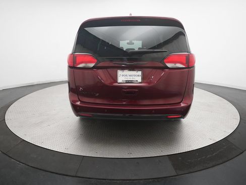Used 2020 Chrysler Pacifica Touring-L Plus w/ S Appearance Package FWD image 28