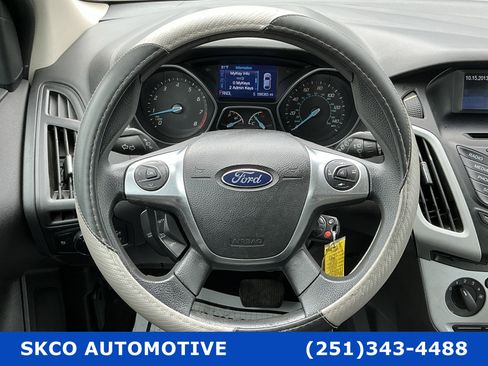 Used 2014 Ford Focus SE image 18