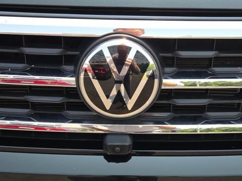 Used 2022 Volkswagen Atlas SEL Premium AWD/4WD image 12