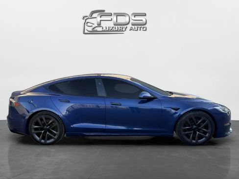 Used 2021 Tesla Model S Plaid image 6