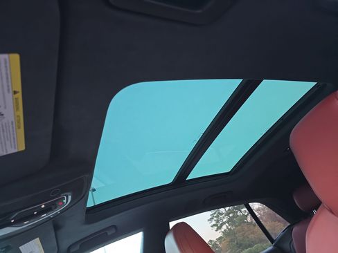 Certified 2024 Audi SQ8 Prestige image 28