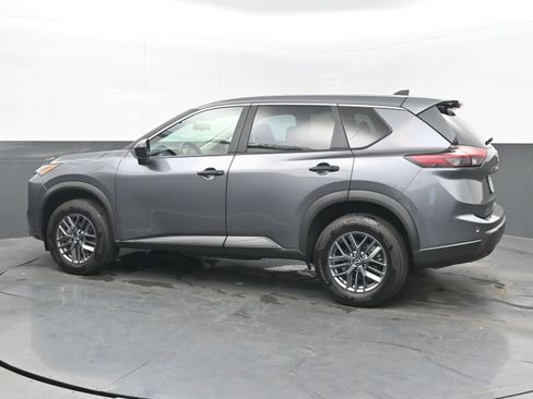 Certified 2025 Nissan Rogue S image 5