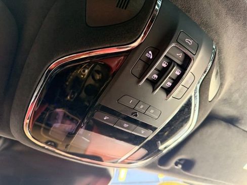 Used 2022 Maserati Levante Modena image 22