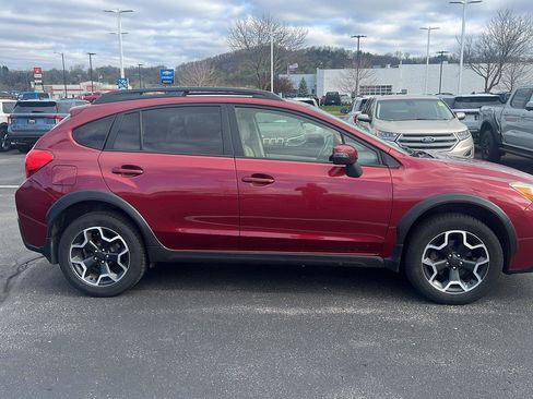 Used 2015 Subaru Crosstrek 2.0i Limited image 3