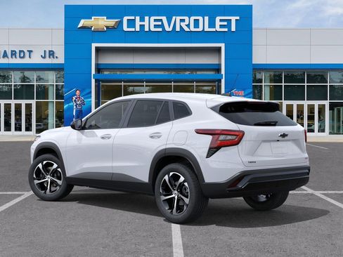 New 2026 Chevrolet Trax RS image 5