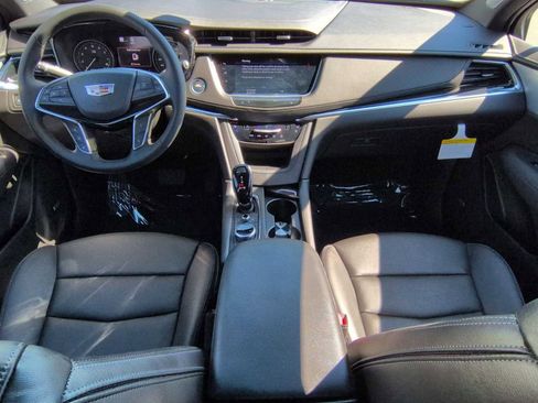 New 2026 Cadillac XT5 Premium Luxury w/ Driver Assist Package image 13