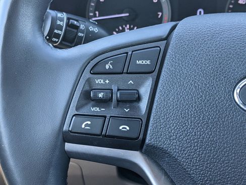 Used 2021 Hyundai Tucson Limited w/ Cargo Package image 20