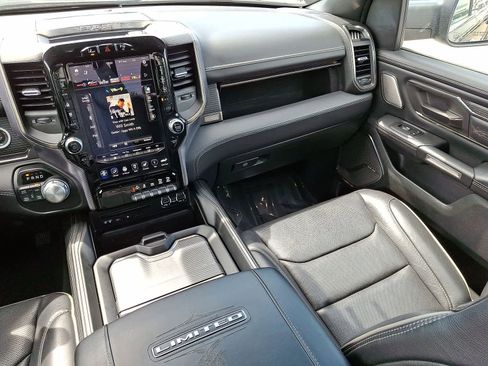 Used 2019 RAM 1500 Limited AWD/4WD image 12