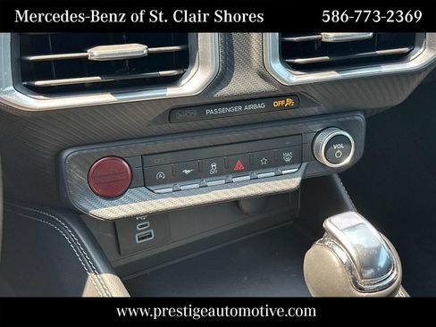 Used 2025 Ford Mustang Premium RWD image 30