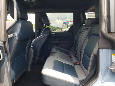 Used 2024 Ford Bronco Outer Banks AWD/4WD image 11
