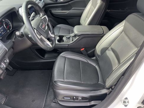 Used 2023 GMC Acadia SLT image 14