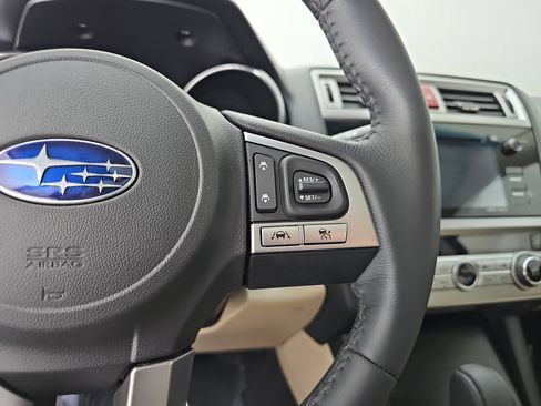 Used 2017 Subaru Legacy 2.5i Limited image 32