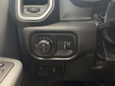 Used 2023 RAM 1500 Big Horn image 36