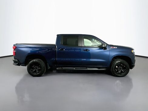 Used 2022 Chevrolet Silverado 1500 LT Trail Boss w/ Safety Package AWD/4WD image 9
