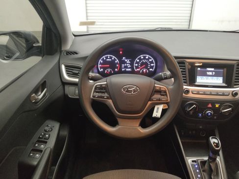 Used 2019 Hyundai Accent SE FWD image 22
