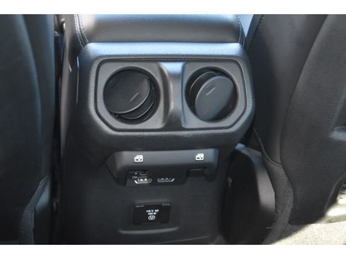 Used 2022 Jeep Wrangler Unlimited Rubicon 4xe w/ Steel Bumper Group image 17