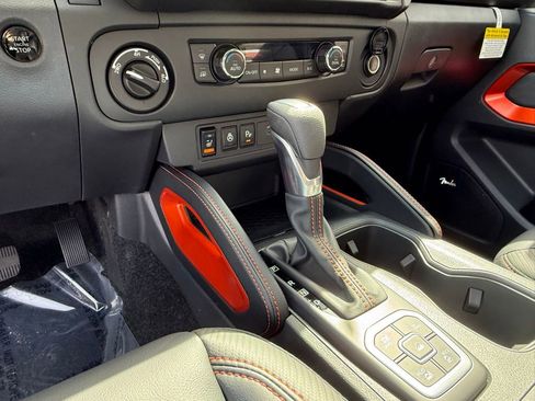 New 2026 Nissan Frontier PRO-4X w/ Pro Premium Package image 24