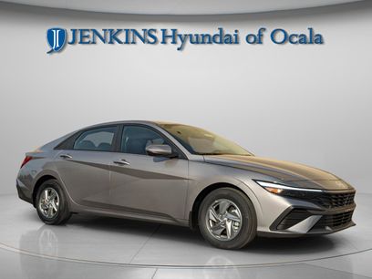 New 2026 Hyundai Elantra SE