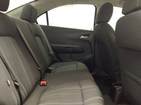 Used 2020 Chevrolet Sonic LT FWD image 19