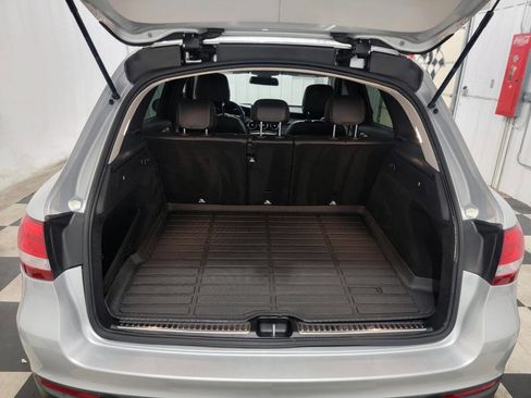Used 2017 Mercedes-Benz GLC 300 4MATIC image 19