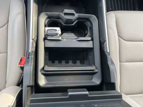 Used 2022 RAM 1500 Limited image 15