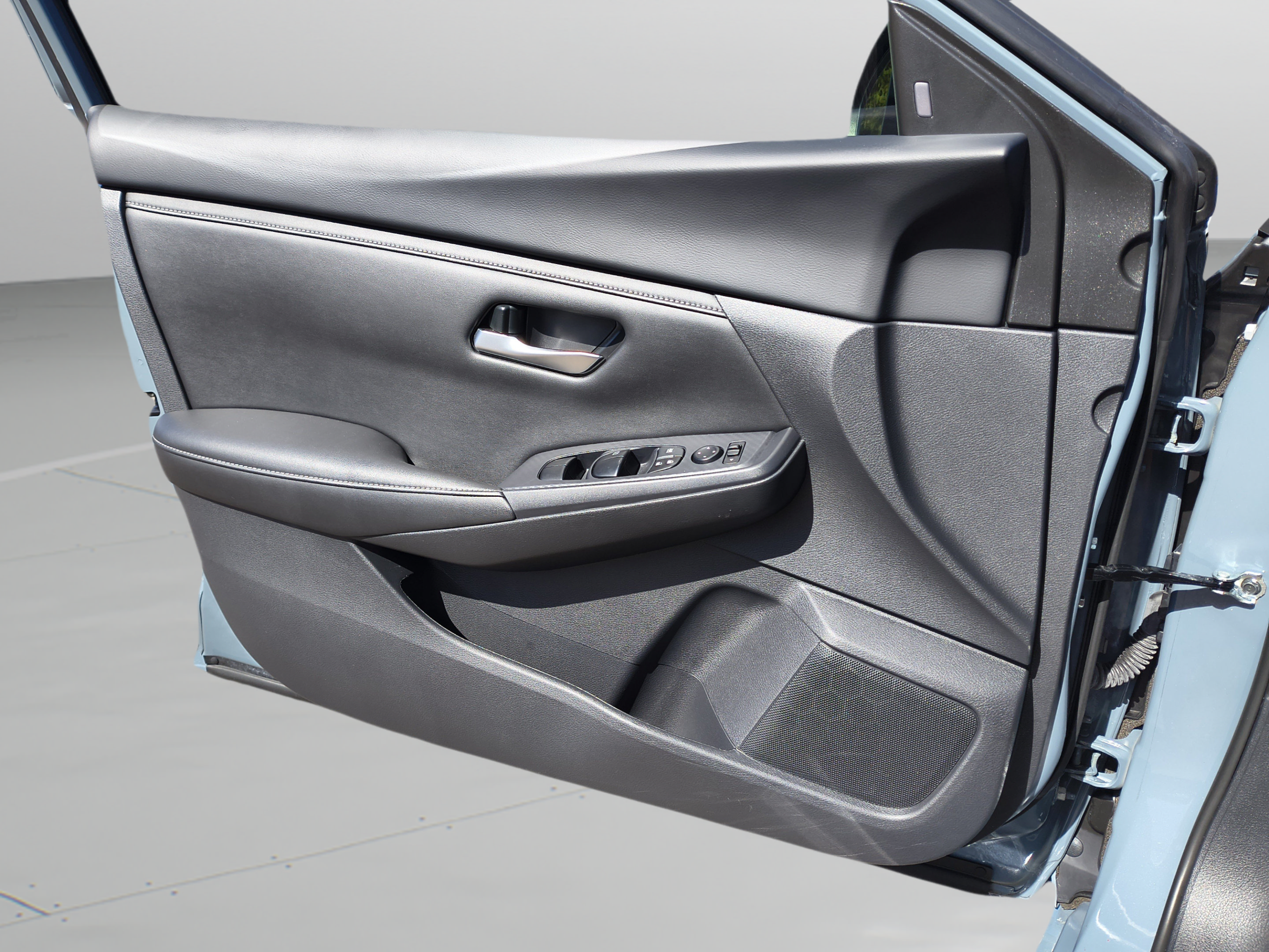 Used 2024 Nissan Sentra SV w/ Trunk Package FWD image 22