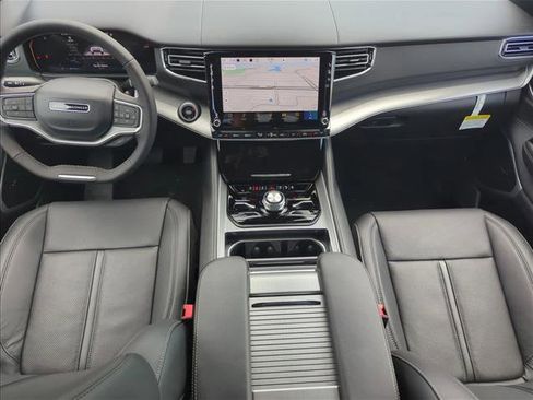 New 2026 Jeep Grand Wagoneer Limited AWD/4WD image 12