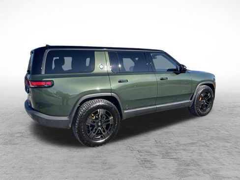 Used 2025 Rivian R1S Premium image 7