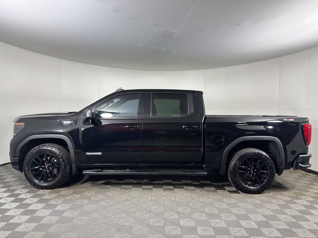 Used 2025 GMC Sierra 1500 Elevation AWD/4WD image 2