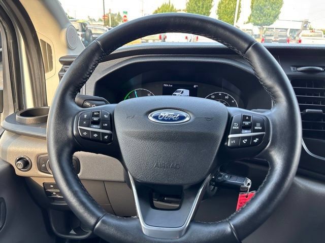 Used 2023 Ford E-Transit Medium Roof RWD image 18