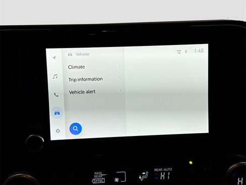 Used 2025 Toyota Highlander LE image 15