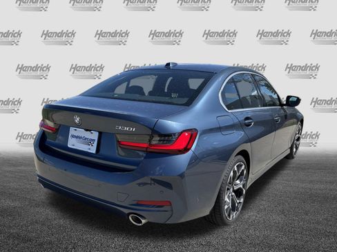 Certified 2025 BMW 330i Sedan image 11