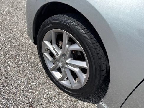 Used 2013 Nissan Sentra SR FWD image 12