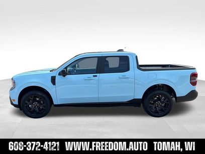New 2026 Ford Maverick Lariat w/ Black Appearance Package