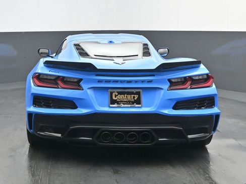 Used 2024 Chevrolet Corvette Z06 RWD image 6