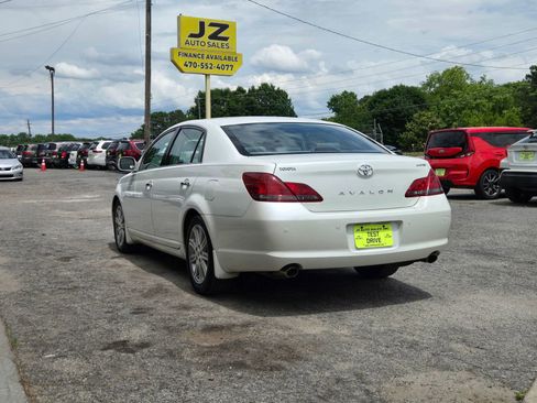 Used 2008 Toyota Avalon Touring FWD image 4