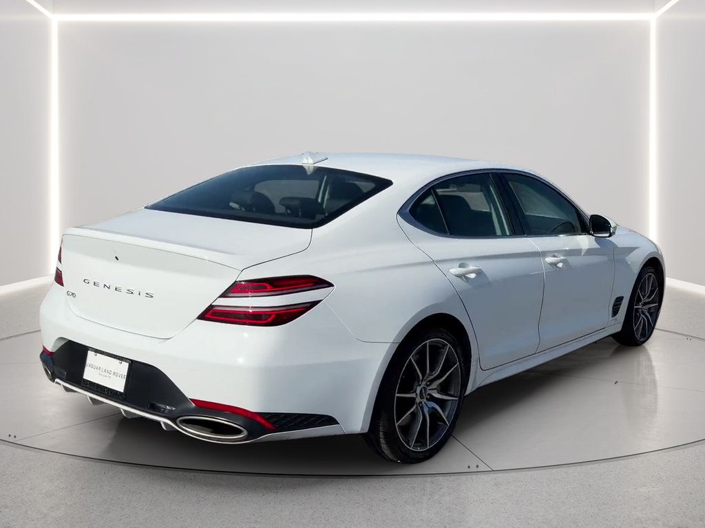 Used 2026 Genesis G70 2.5T RWD image 5