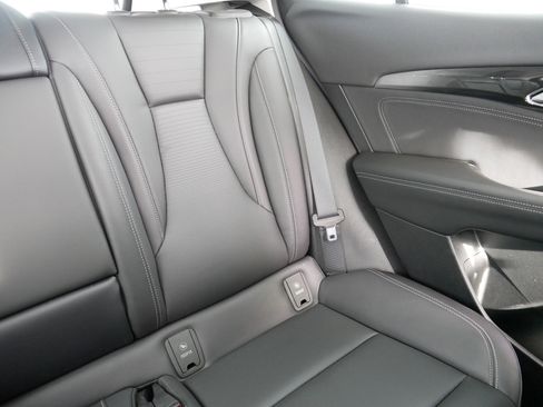 Certified 2025 Buick Envision Preferred image 14