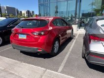 Used 2015 MAZDA MAZDA3 i Touring w/ Technology Package FWD image 3
