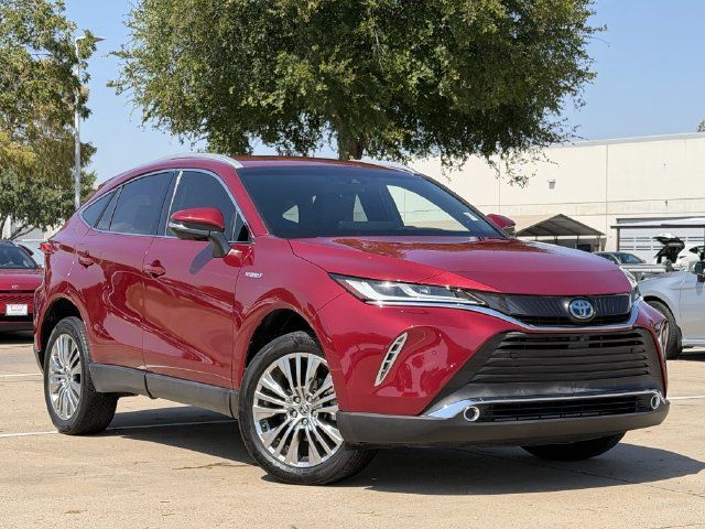 Used 2021 Toyota Venza Limited AWD/4WD image 2