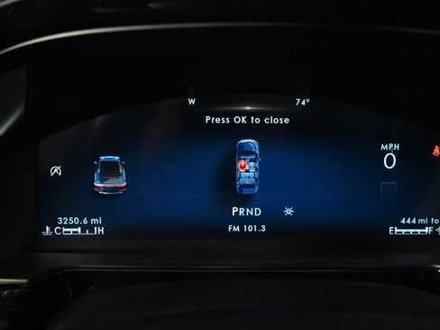 New 2025 Lincoln Corsair Reserve w/ Jet Appearance Package image 23