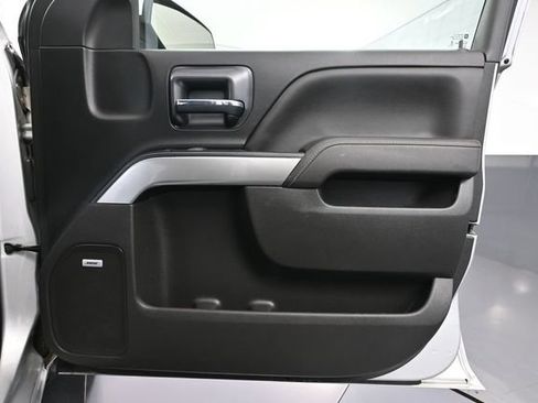 Used 2018 Chevrolet Silverado 1500 LT w/ All Star Edition AWD/4WD image 42