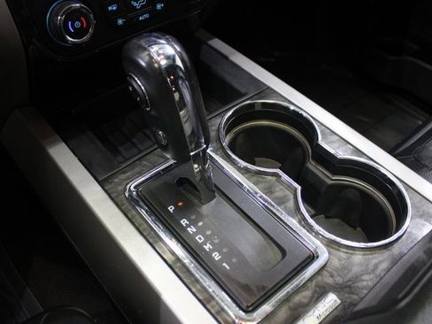 Used 2015 Ford Expedition Limited w/ Equipment Group 301A image 15